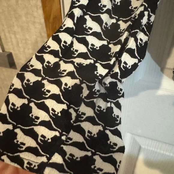 H&M Monochrome Animal Print Top - Picture 4 of 7